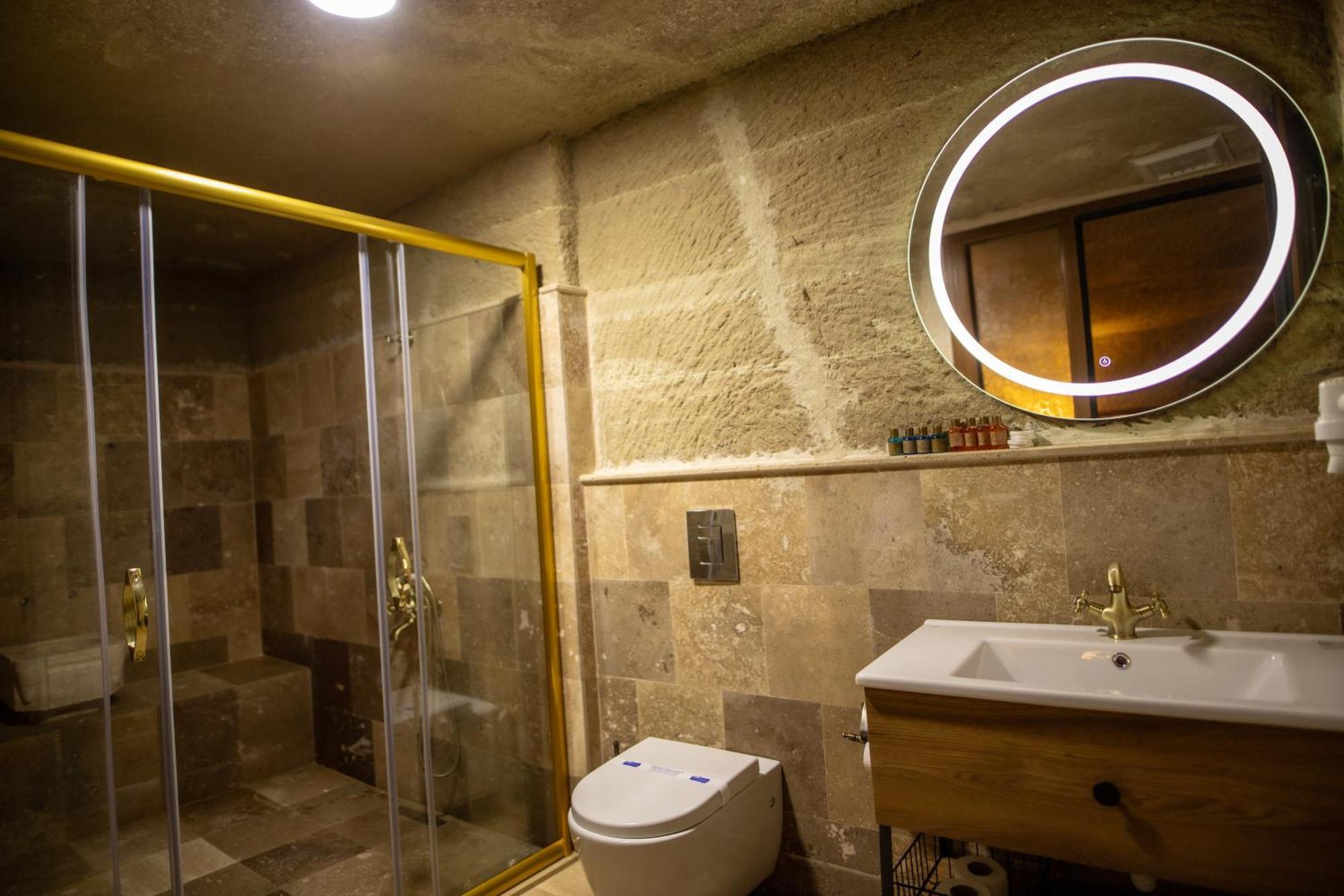 Gueven Cave Hotel ギョレメ エクステリア 写真