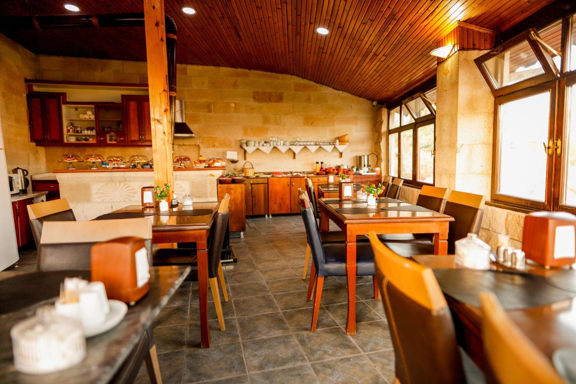 Gueven Cave Hotel ギョレメ エクステリア 写真